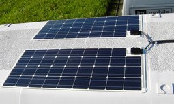 leichtes Solarmodul biegsam für Reisemobile mit gewölbtem Dach
